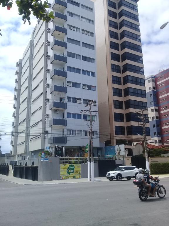 Edificio Seis Irmaos Apartamento *